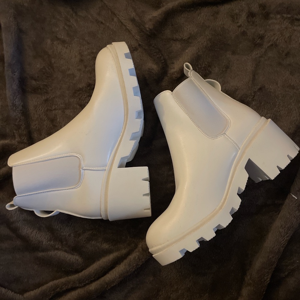 Women's White Chunky Ankle Boots